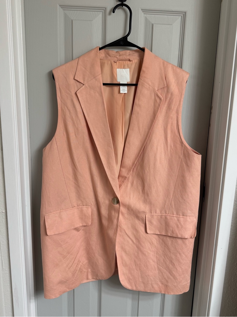 H&M Longline Sleeveless Blazer - Medium 🍑